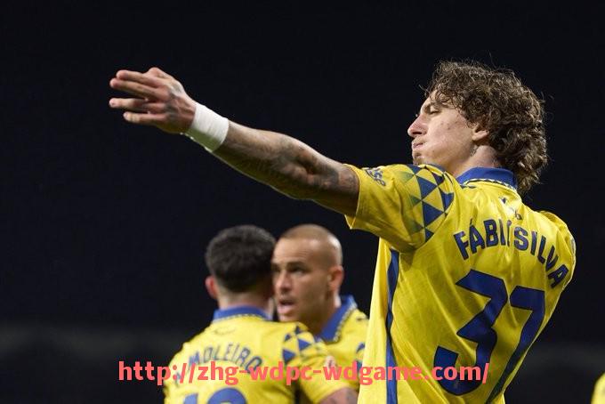 问鼎娱乐官方网站-西甲联赛积分相同如何排名